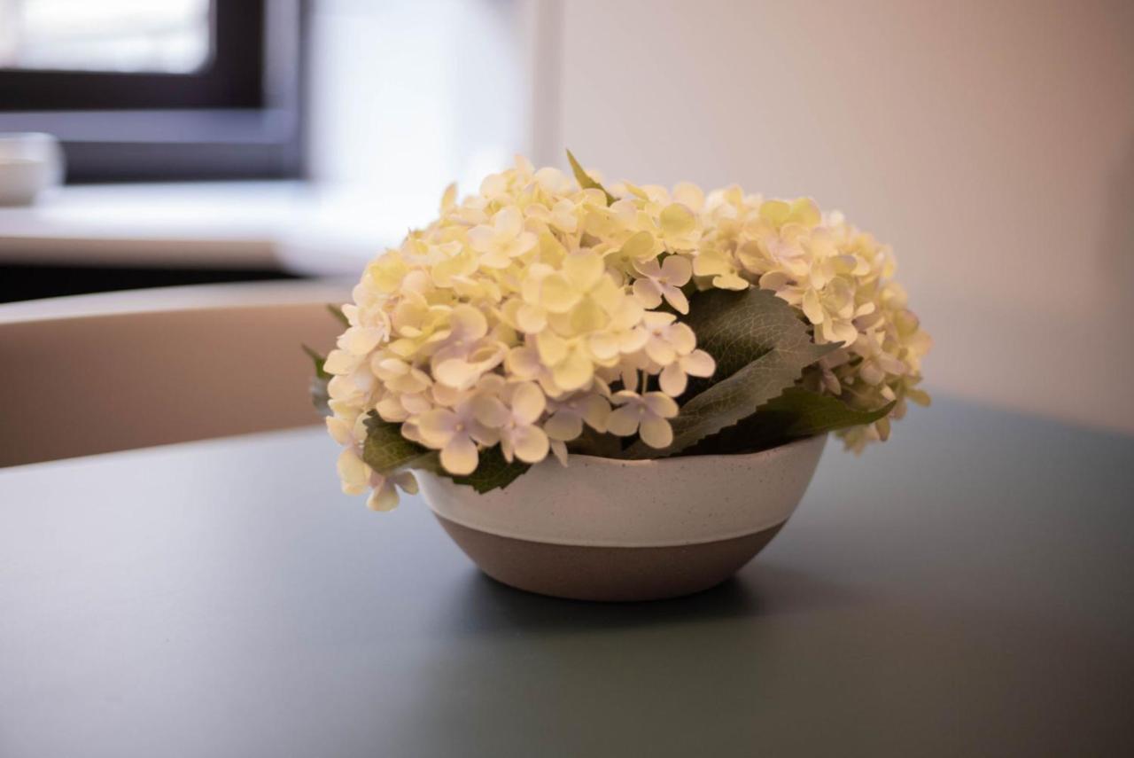 Exclusive Retreat Few Steps From Duomo - Apt 1 밀라노 외부 사진